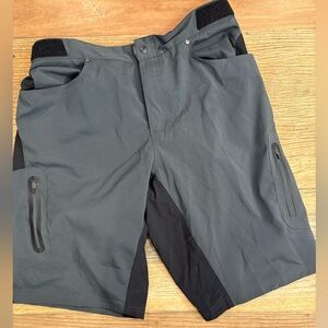 Men’s Zoic bike shorts